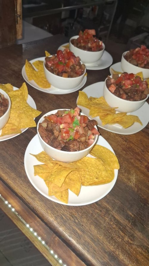 Chifrijo
